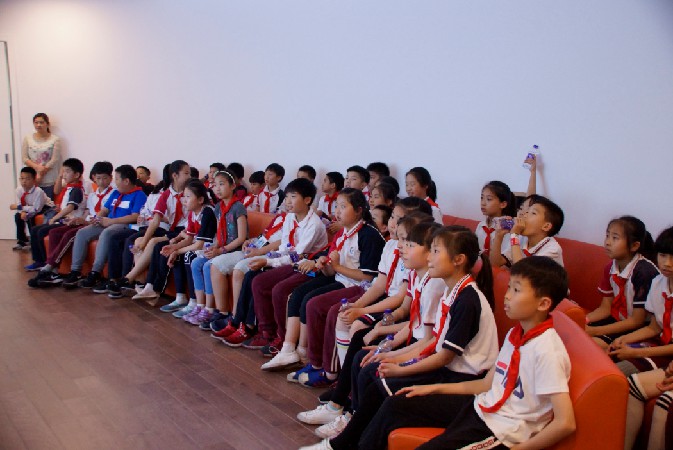 点赞 | 九亭二小“行走松江”,研学永大,躬行实践 点赞 | 九亭二小“行走松江”,研学永大,躬行实践